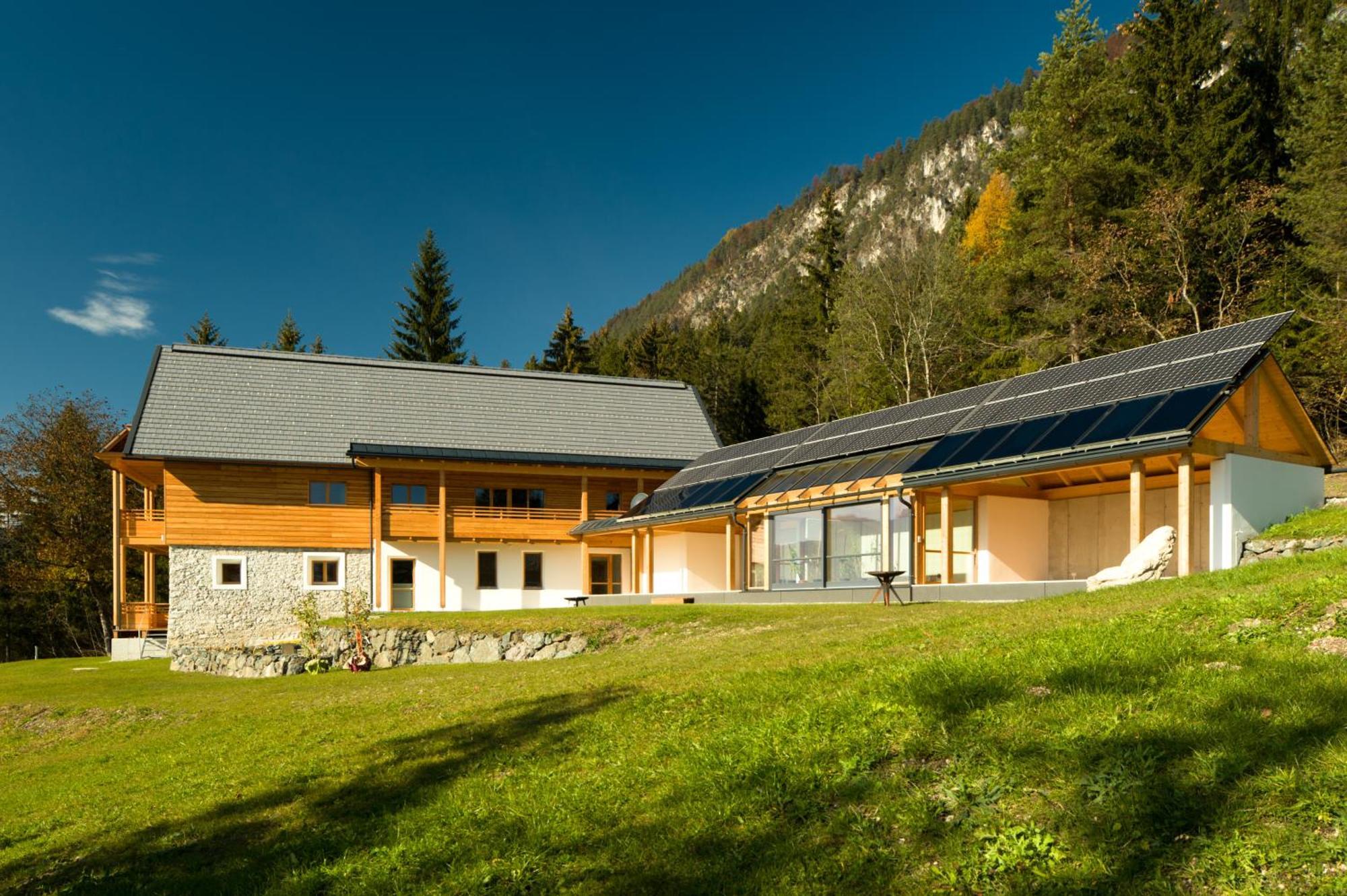 Апартаменти Der Weber - Haus Der Zukunft Гермагор Екстер'єр фото